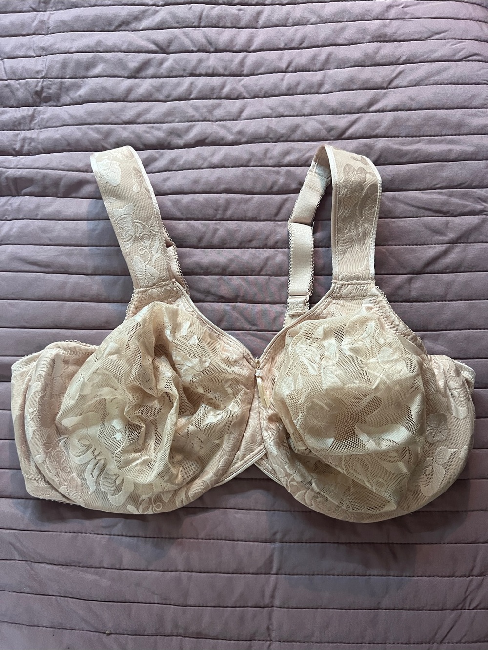 Wacoal Full Coverage Lace Underwire Bra - Cream 42DD *see description*